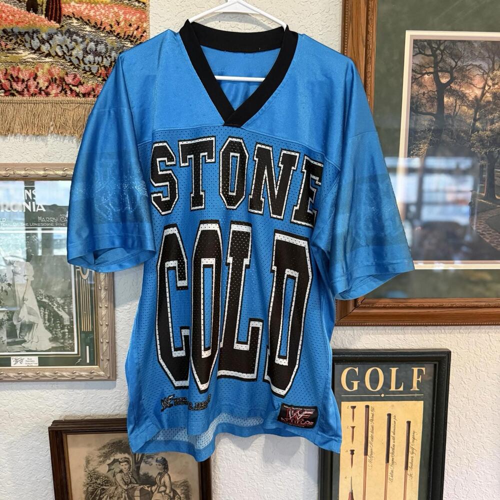 Vintage 90s RARE Stone Cold Steve Austin Attitude Era Rattlesnake Jersey Medium